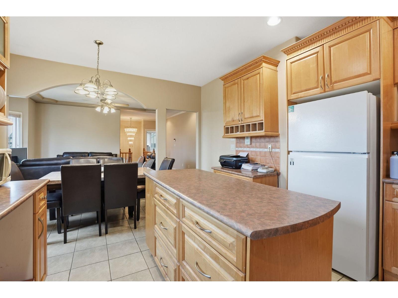 6593 125a Street, Surrey, British Columbia  V3W 6S9 - Photo 8 - R3156758