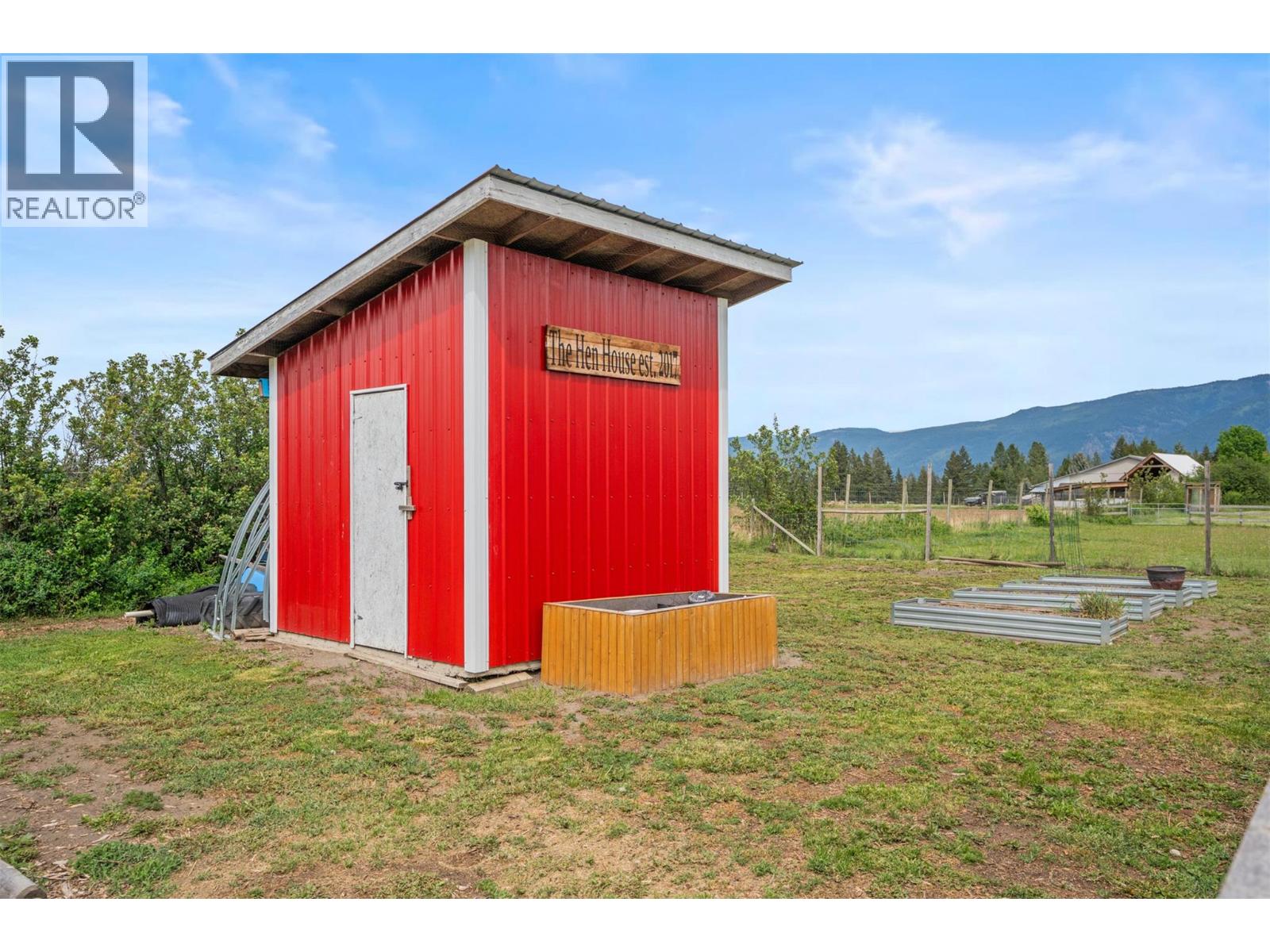 4160 Noble Road, Spallumcheen, British Columbia  V4Y 0K8 - Photo 86 - 10388088