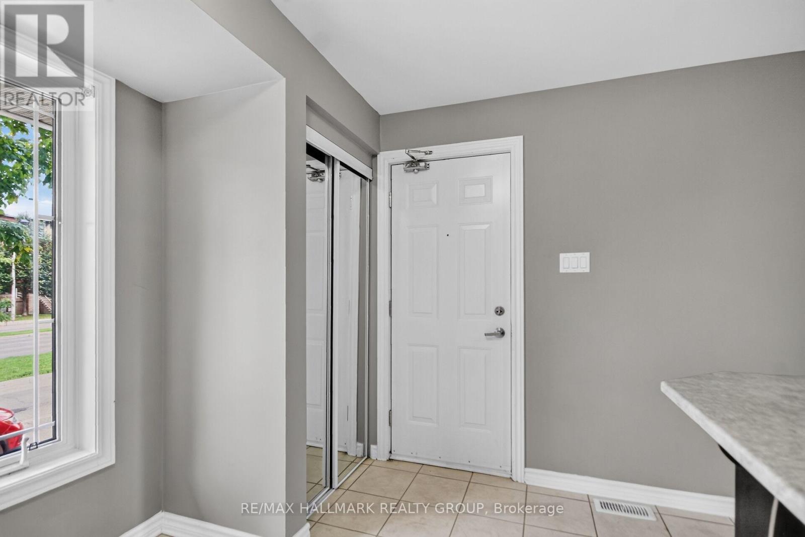 580a Chapman Mills Drive, Ottawa, Ontario K2J 3V2 - Photo 3 - X13692112