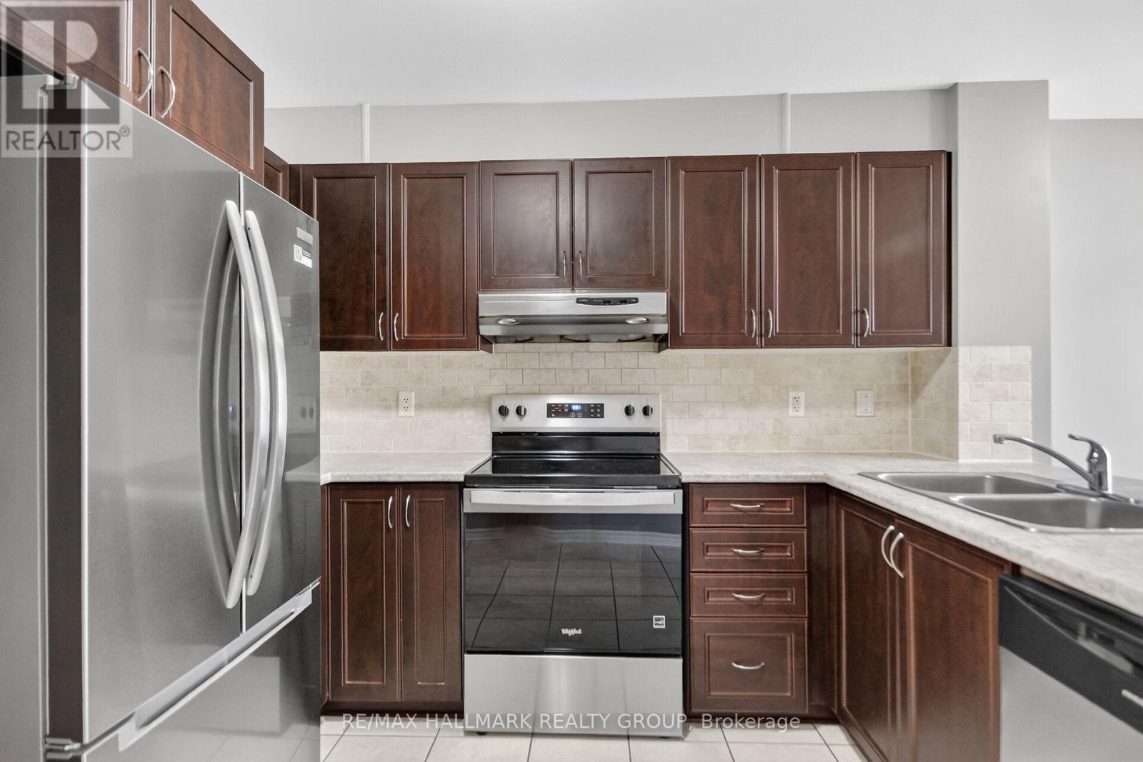 580a Chapman Mills Drive, Ottawa, Ontario K2J 3V2 - Photo 6 - X13692112