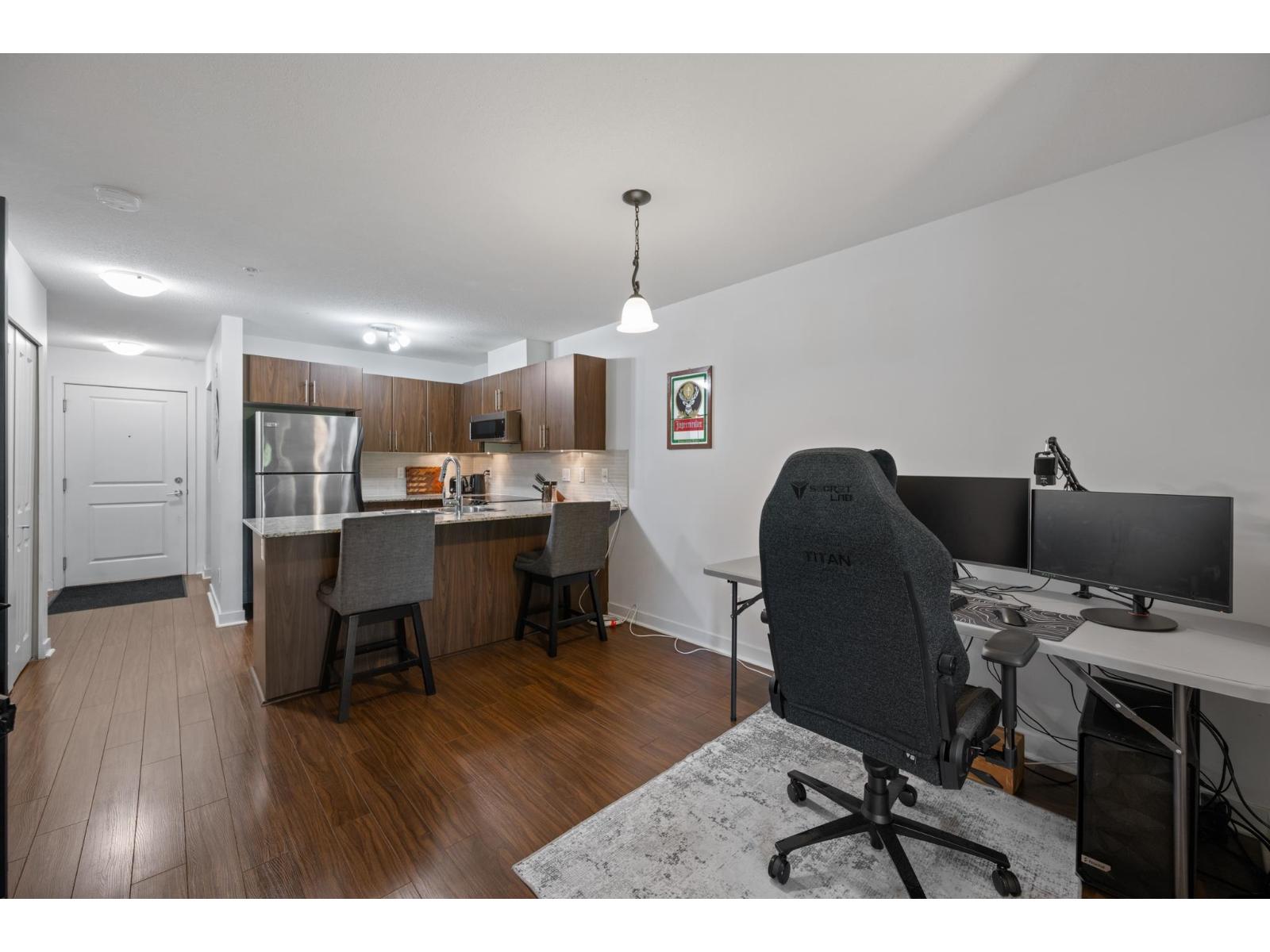 C207 8929 202 Street, Langley, British Columbia  V1M 0B4 - Photo 9 - R3156822