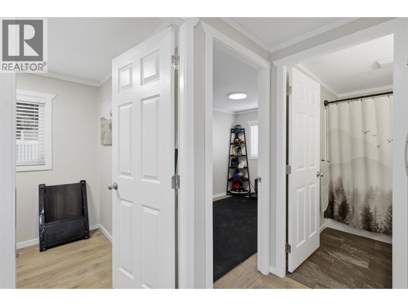 840 Klahanie Drive, Kamloops, British Columbia  V2C 5R2 - Photo 13 - 10388876