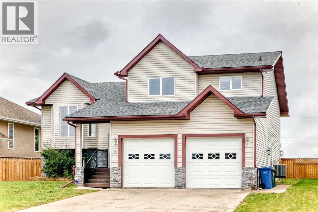 18 Julia Place, Didsbury, Alberta  T0M 0W0 - Photo 3 - A2337673