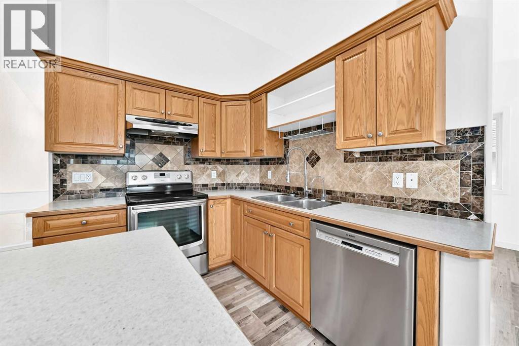 18 Julia Place, Didsbury, Alberta  T0M 0W0 - Photo 14 - A2337673