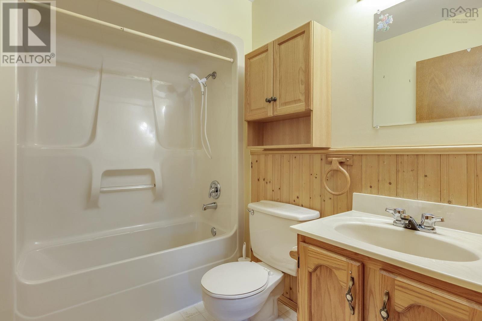 15 Village Street, Tantallon, Nova Scotia  B3Z 2P7 - Photo 29 - 202621010