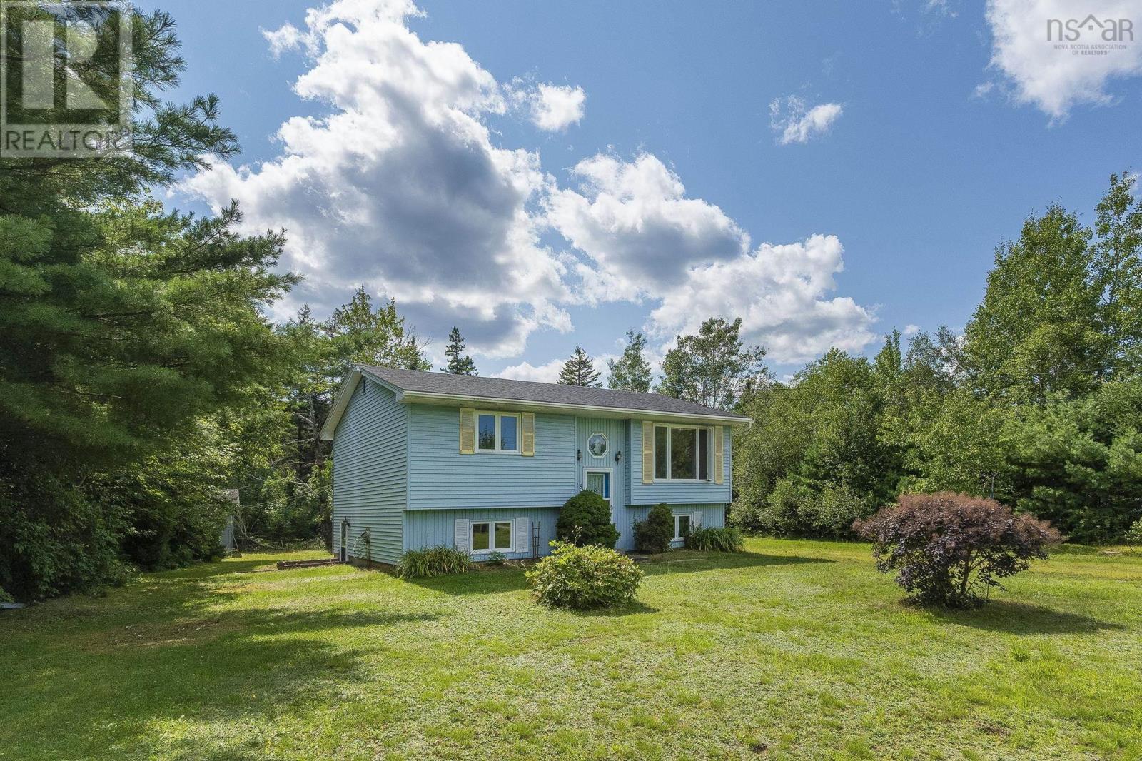 15 Village Street, Tantallon, Nova Scotia  B3Z 2P7 - Photo 46 - 202621010