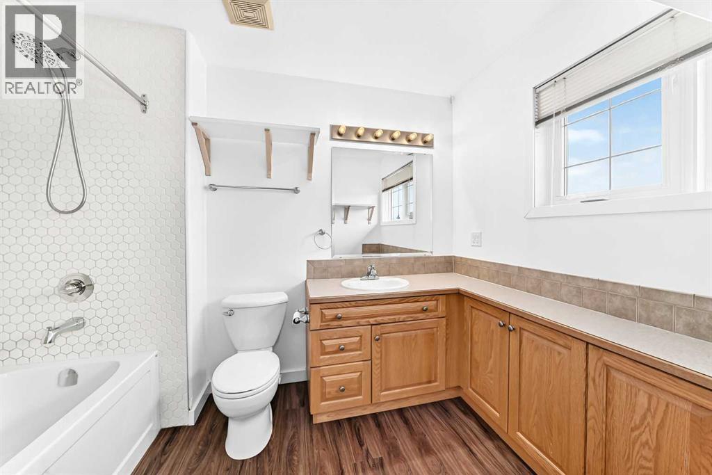 18 Julia Place, Didsbury, Alberta  T0M 0W0 - Photo 26 - A2337673