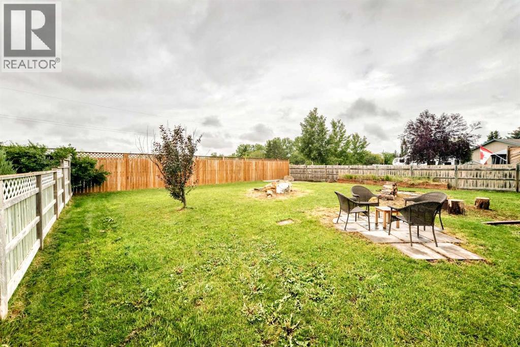 18 Julia Place, Didsbury, Alberta  T0M 0W0 - Photo 47 - A2337673