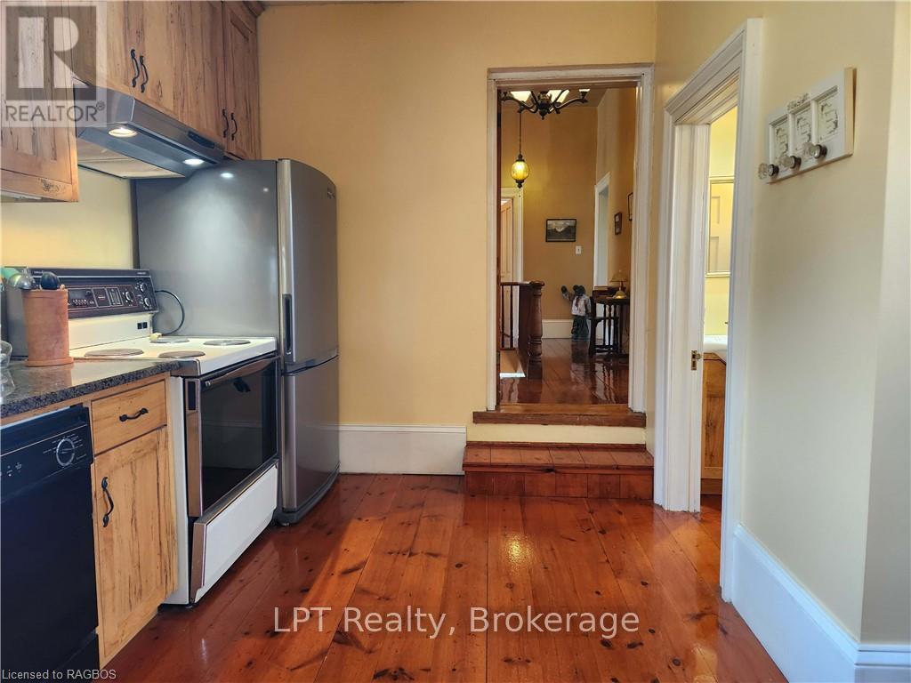 484 Carlisle Street, Saugeen Shores, Ontario  N0H 2L0 - Photo 39 - X12809136