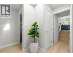 624 Armour Crescent, Kelowna, British Columbia  V1W 1A5 - Photo 31 - 10394147