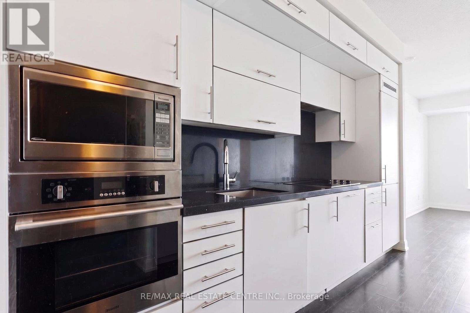 4122 - 5 Sheppard Avenue E, Toronto, Ontario  M2N 0G4 - Photo 4 - C13692110