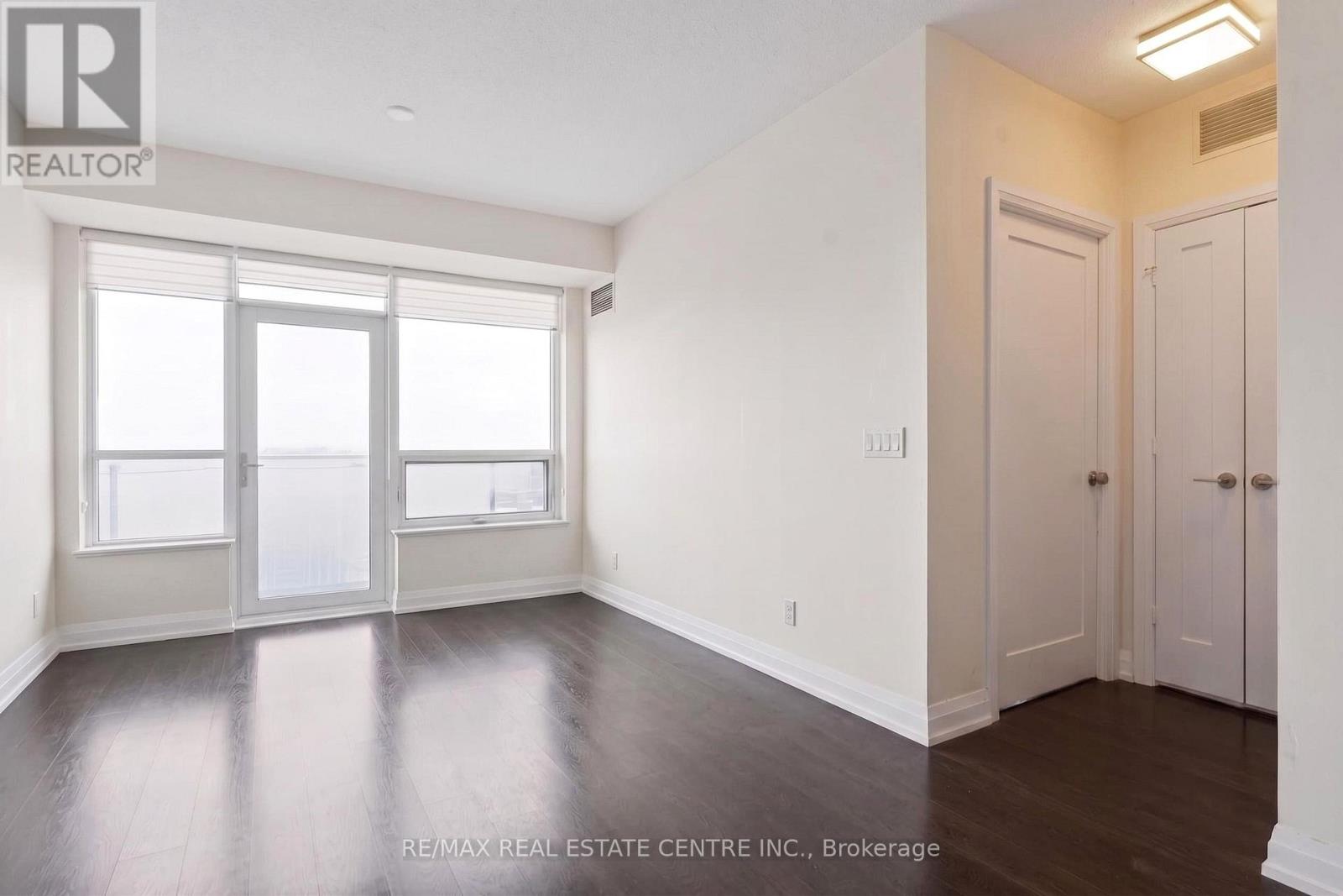 4122 - 5 Sheppard Avenue E, Toronto, Ontario  M2N 0G4 - Photo 7 - C13692110