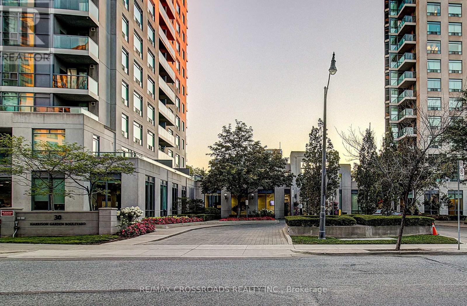 1512 - 30 Harrison Garden Boulevard, Toronto, Ontario  M2N 7A9 - Photo 28 - C13692168