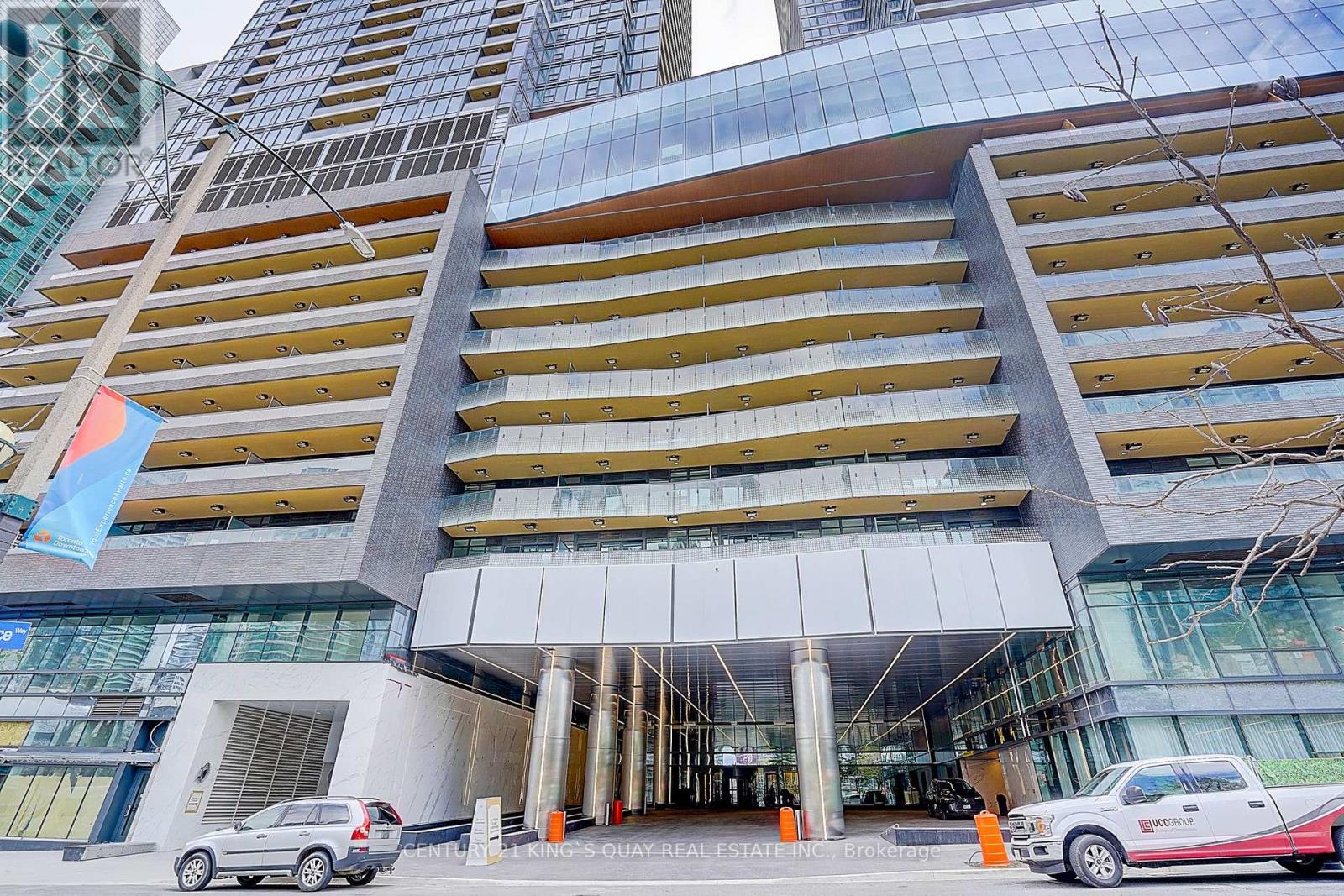 3909 - 3 Concord Cityplace Way, Toronto, Ontario  M5V 0X4 - Photo 5 - C13692230
