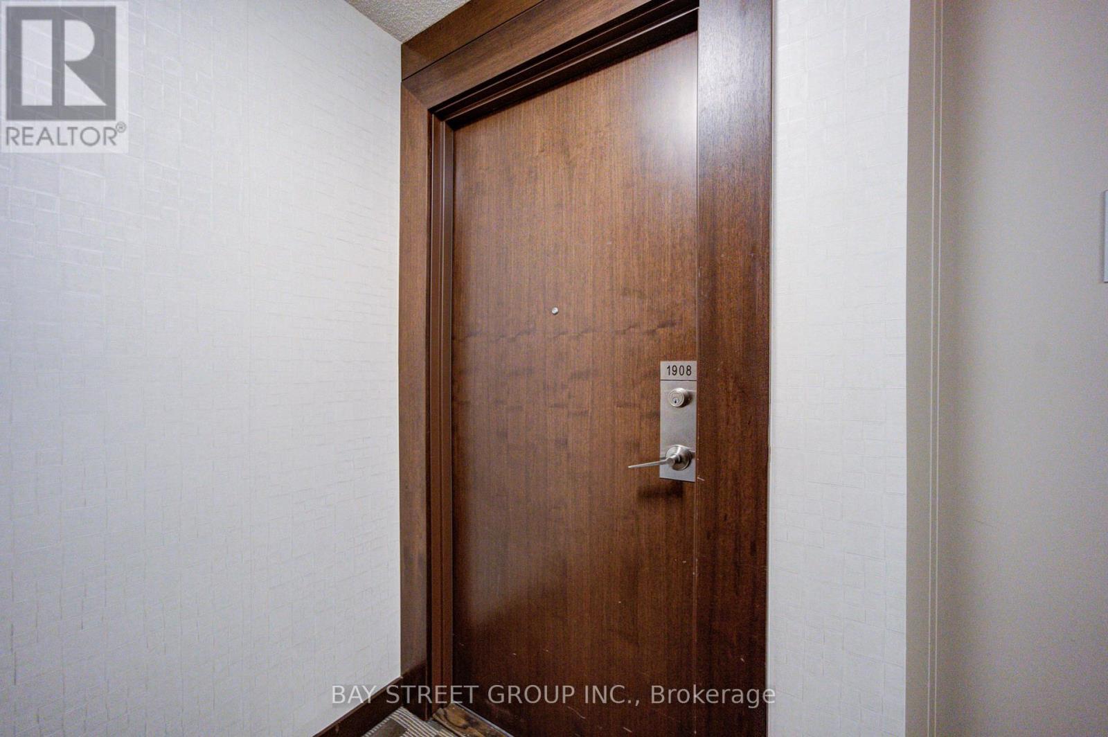 1908 - 151 Village Green Square, Toronto, Ontario  M1S 0K5 - Photo 27 - E13692054