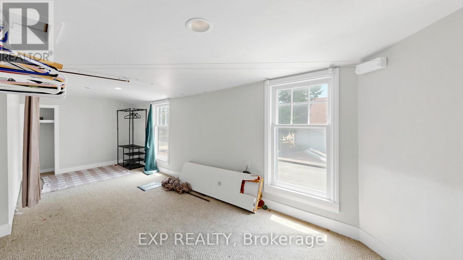 546 Park Road S, Oshawa, Ontario  L1J 4J5 - Photo 18 - E13692064