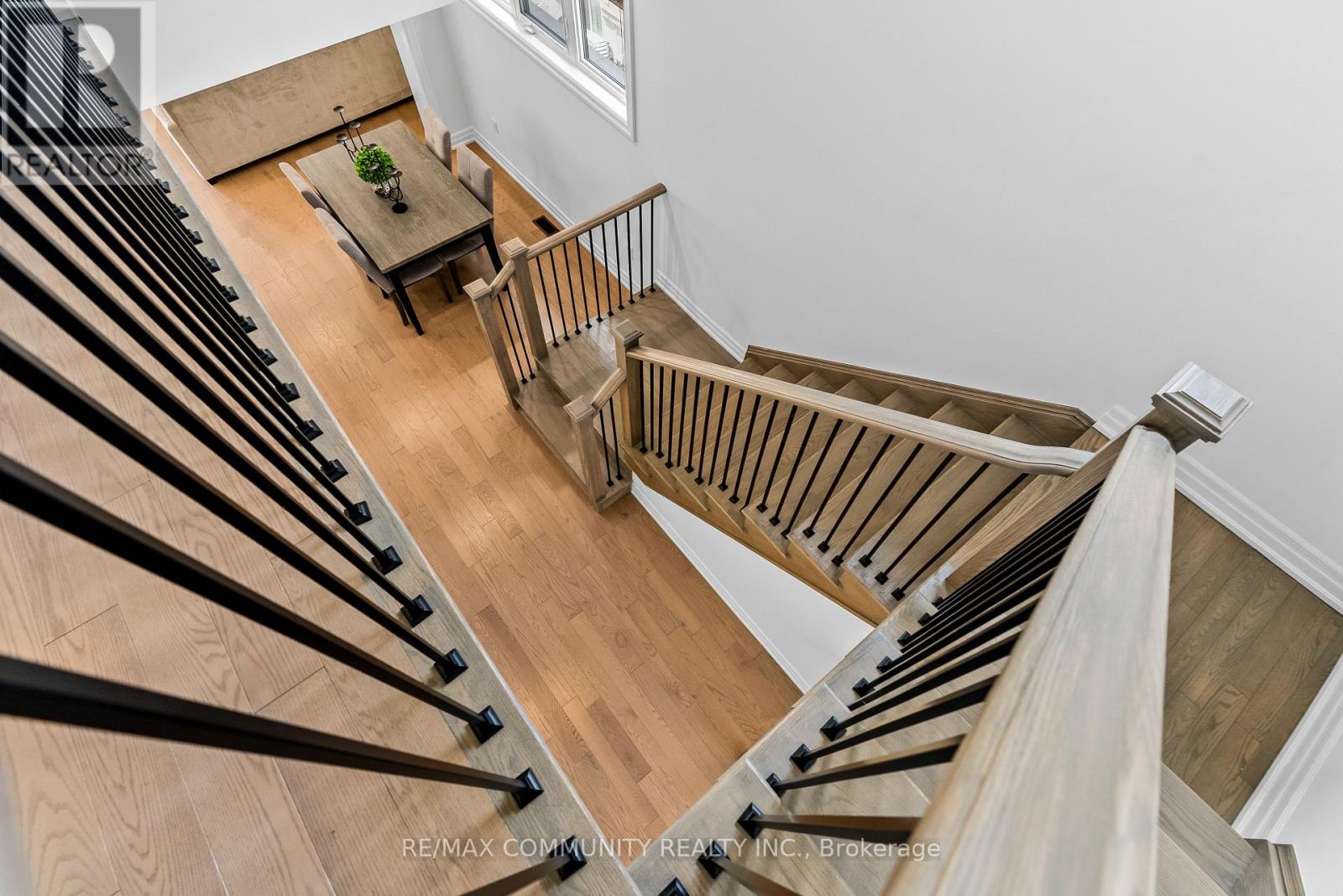 2879 Foxden Square, Pickering, Ontario  L1X 0N9 - Photo 14 - E13692274