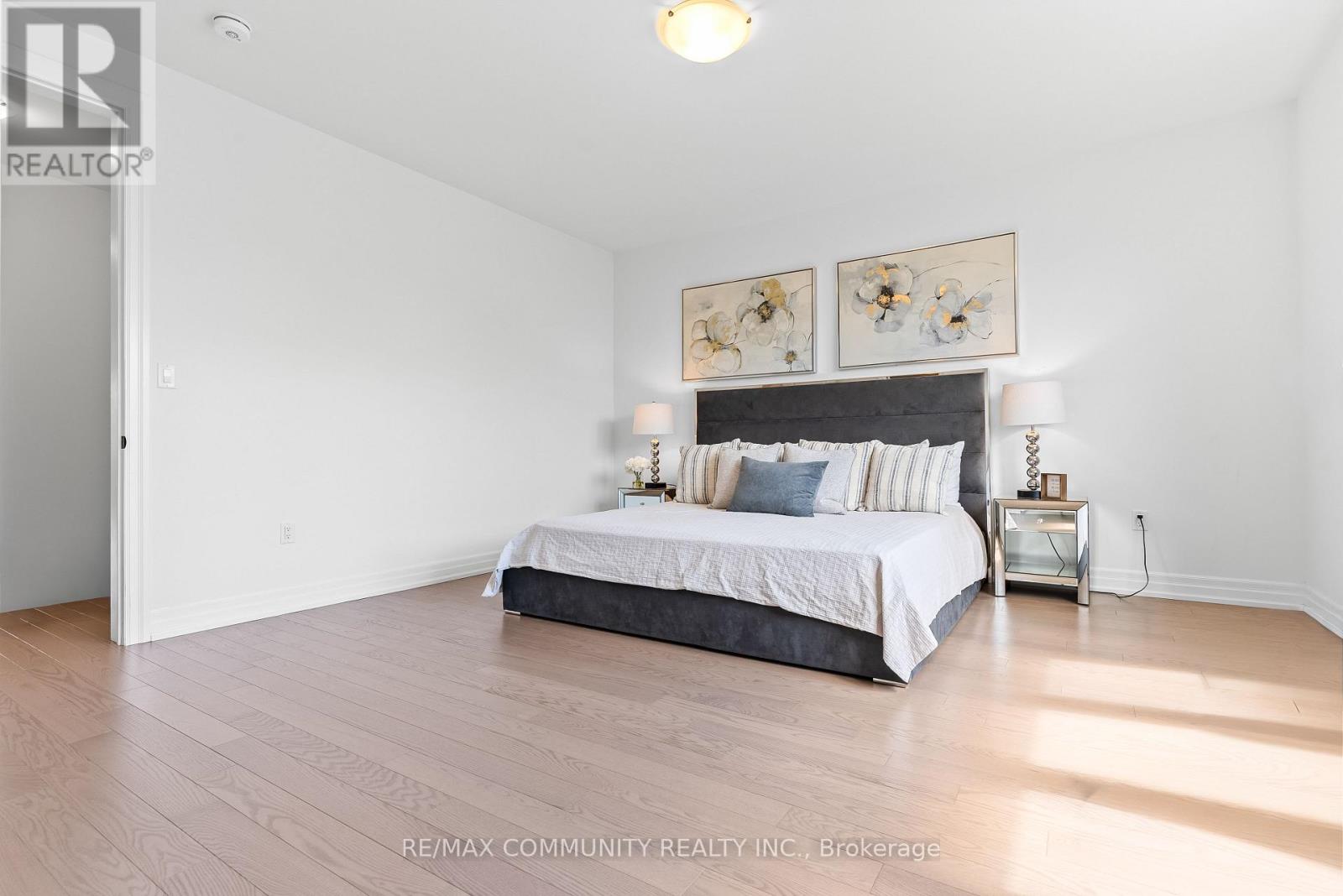 2879 Foxden Square, Pickering, Ontario  L1X 0N9 - Photo 16 - E13692274
