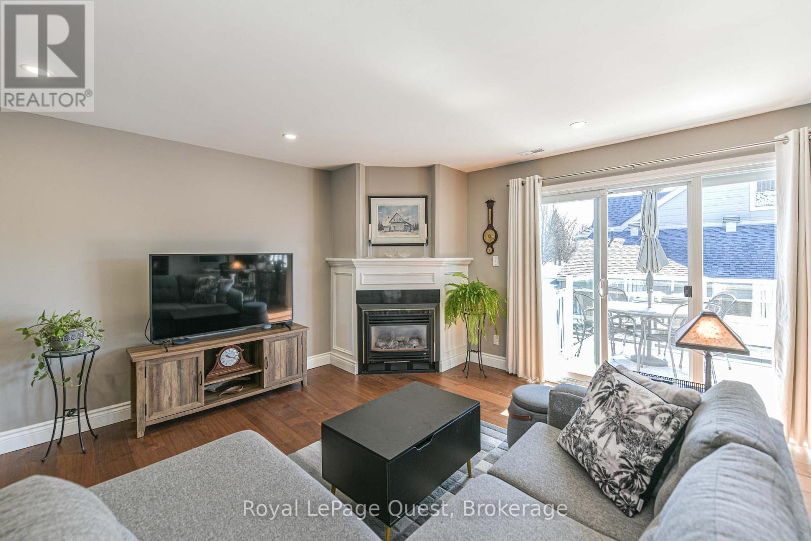 202 - 585 Atherley Road, Orillia, Ontario L3V 7L5 - Photo 15 - S13692118