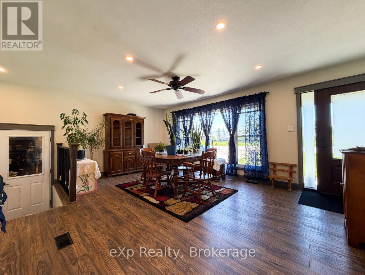 341013 Grey Road 28, West Grey, Ontario  N4N 3B9 - Photo 2 - X13692152