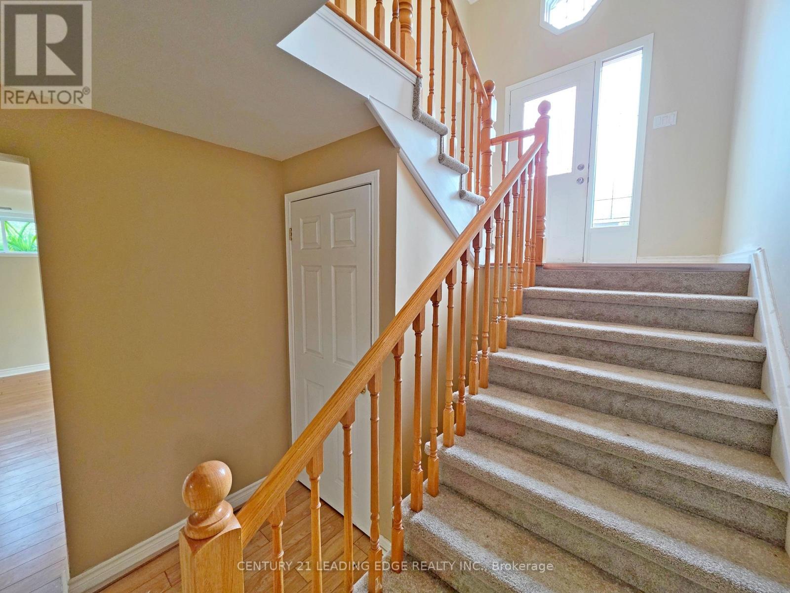 4 Bay Court, Georgina, Ontario  L4P 1B3 - Photo 18 - N13692052