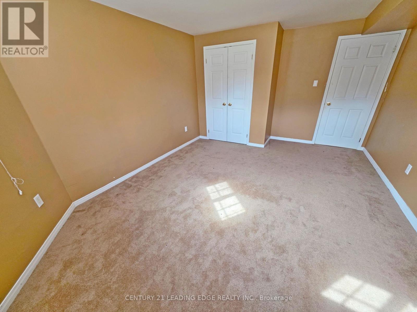 4 Bay Court, Georgina, Ontario  L4P 1B3 - Photo 23 - N13692052