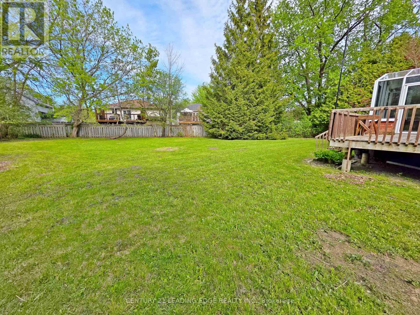 4 Bay Court, Georgina, Ontario  L4P 1B3 - Photo 31 - N13692052