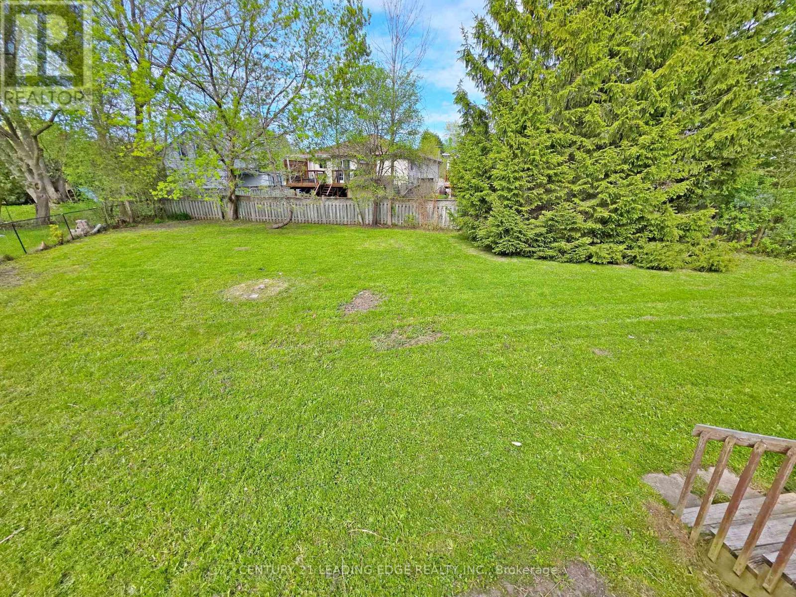 4 Bay Court, Georgina, Ontario  L4P 1B3 - Photo 33 - N13692052