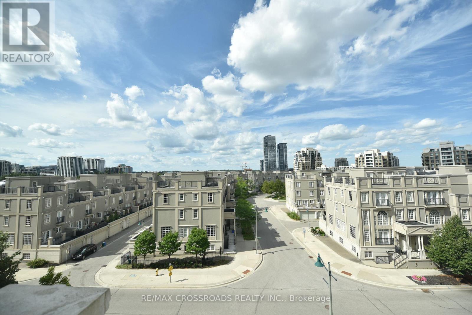 505 - 21 Upper Duke Crescent, Markham, Ontario L6G 0B7 - Photo 3 - N13692102