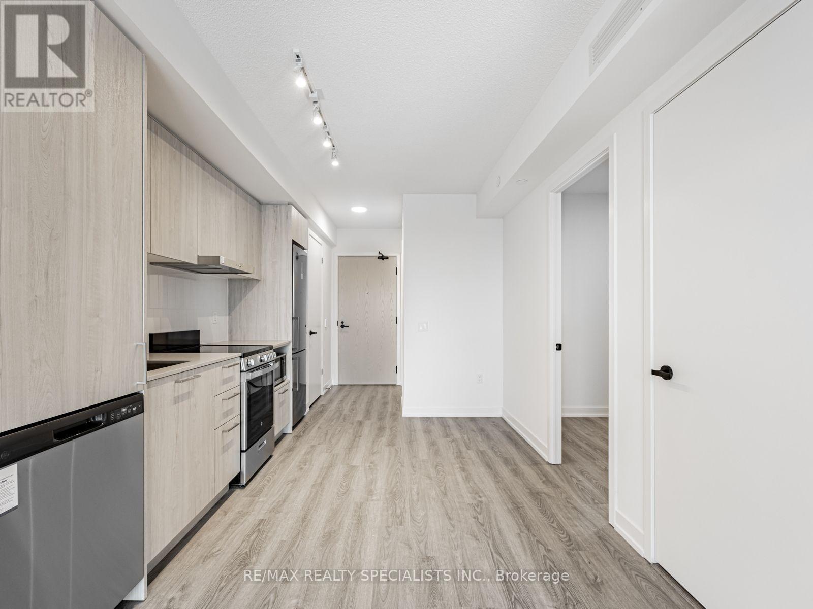 3807 - 195 Commerce Street, Vaughan, Ontario  L4K 0P9 - Photo 11 - N13692104