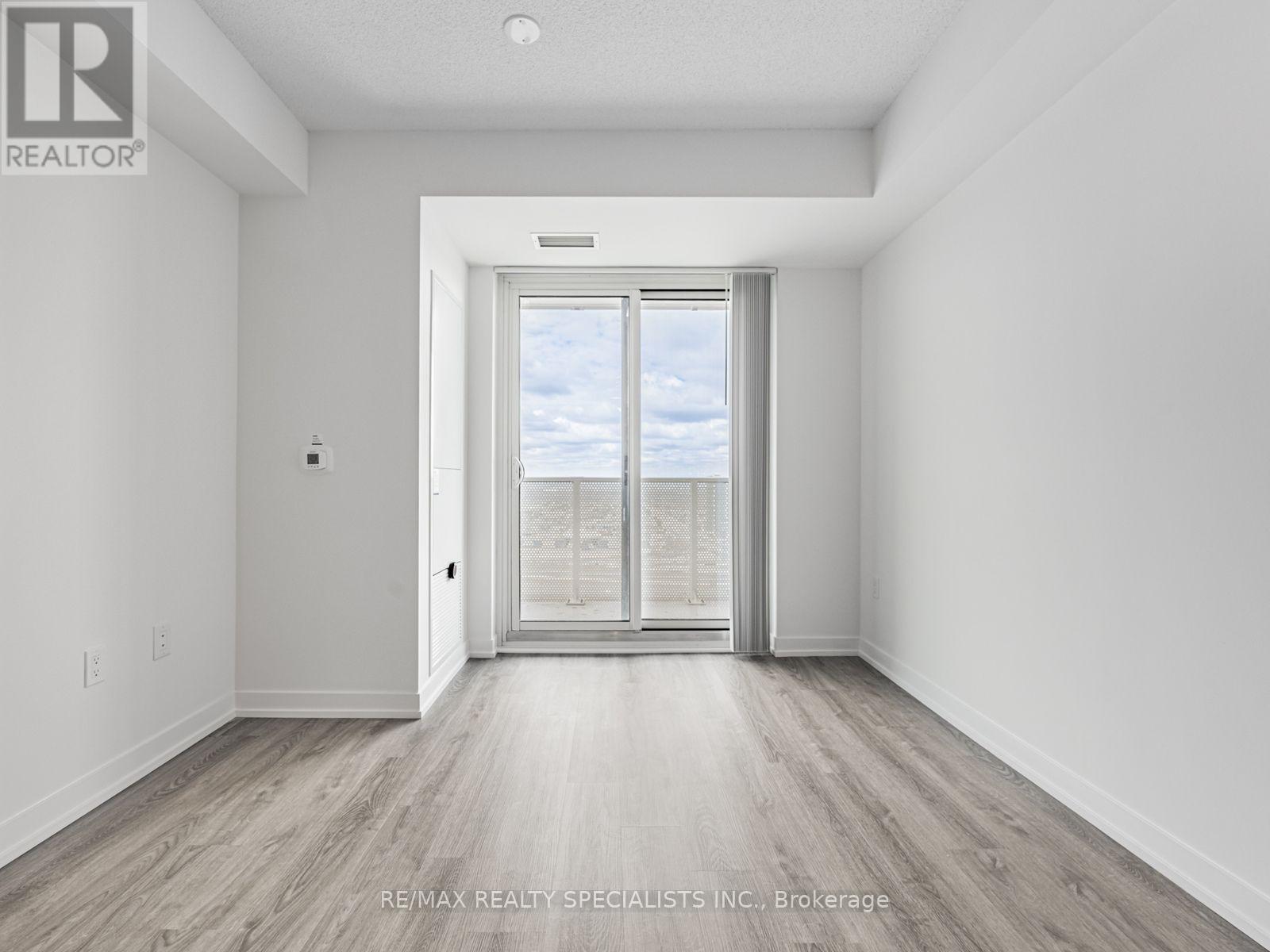 3807 - 195 Commerce Street, Vaughan, Ontario  L4K 0P9 - Photo 13 - N13692104