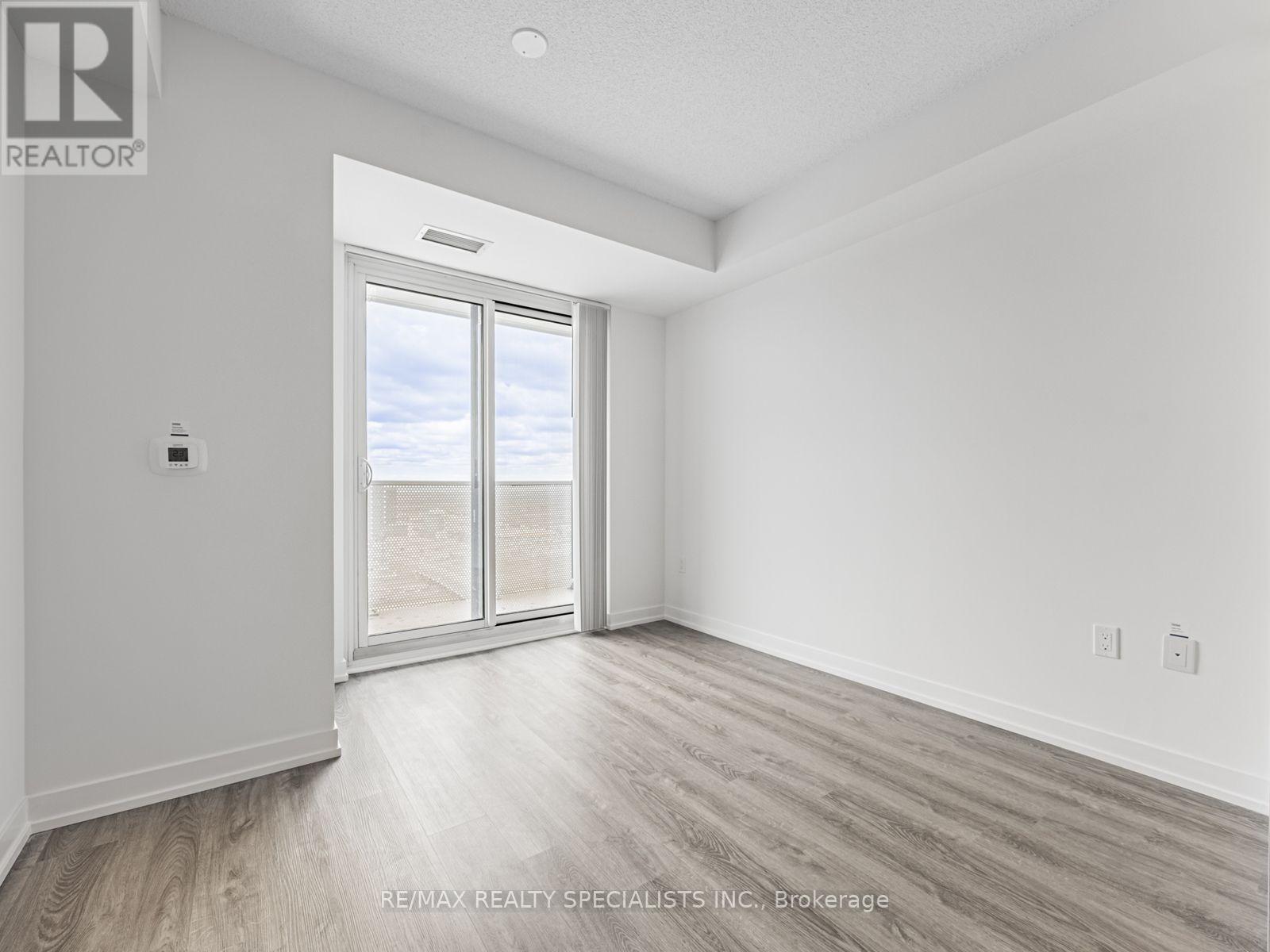 3807 - 195 Commerce Street, Vaughan, Ontario  L4K 0P9 - Photo 14 - N13692104