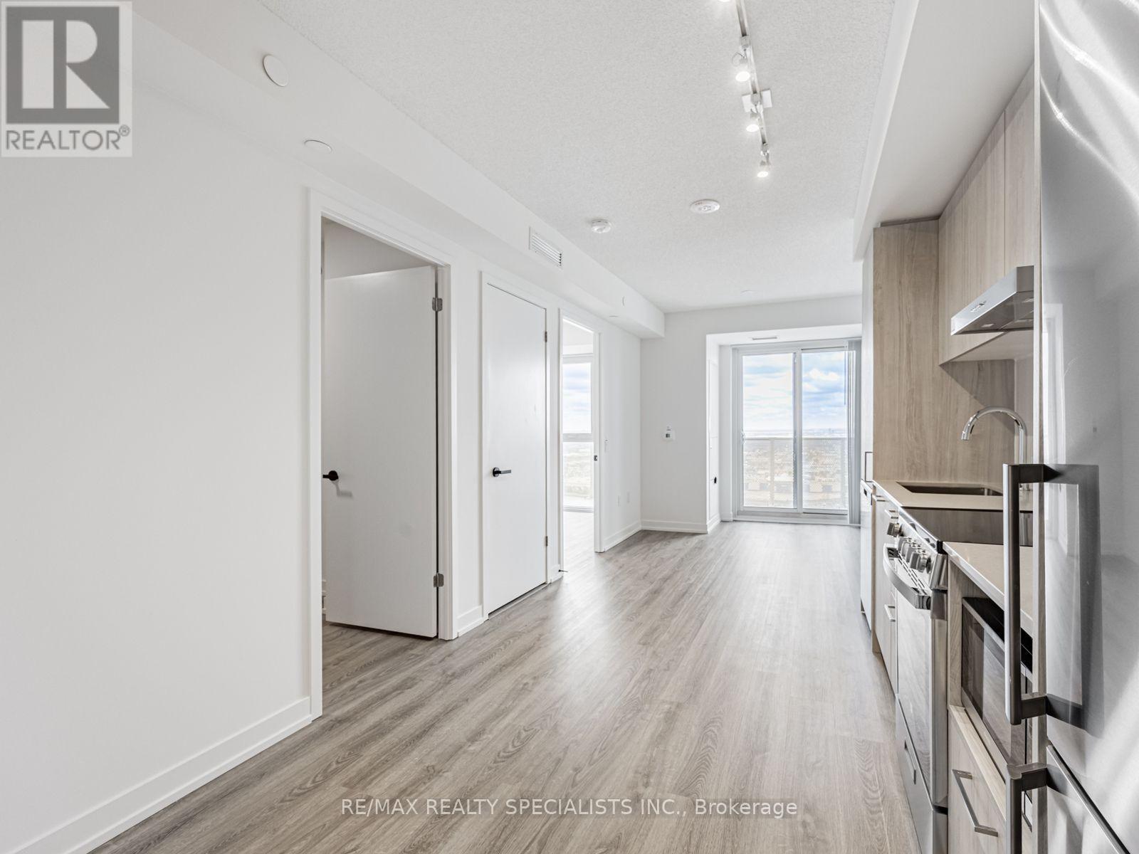 3807 - 195 Commerce Street, Vaughan, Ontario  L4K 0P9 - Photo 5 - N13692104