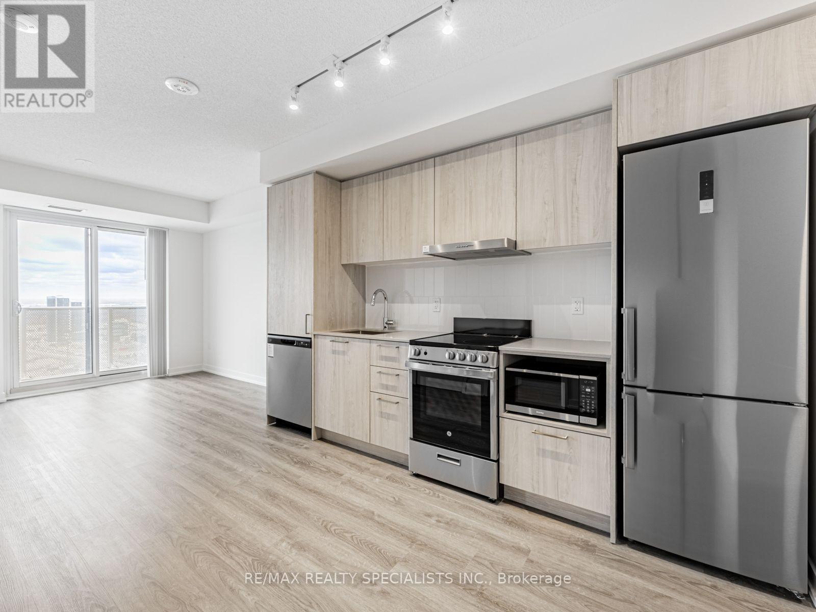 3807 - 195 Commerce Street, Vaughan, Ontario  L4K 0P9 - Photo 7 - N13692104