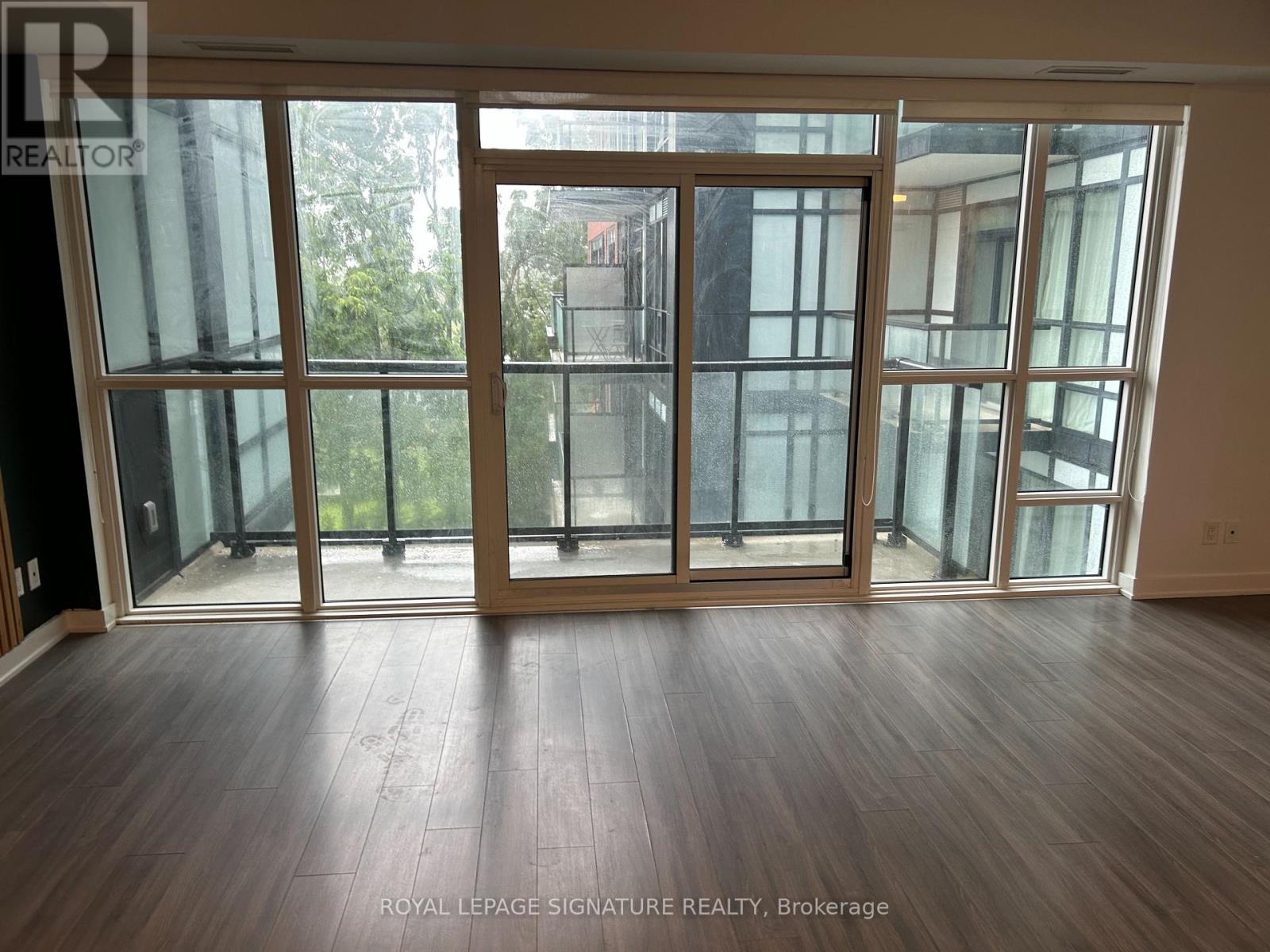 432 - 681 Yonge Street, Barrie, Ontario  L4N 4E8 - Photo 3 - S13692188