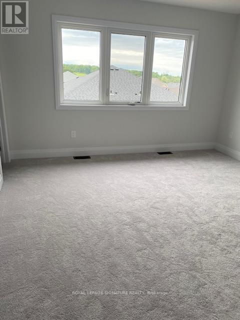 24 Periwinkle Road, Springwater (Midhurst), Ontario L0L 1Y3 - Photo 16 - S13692196