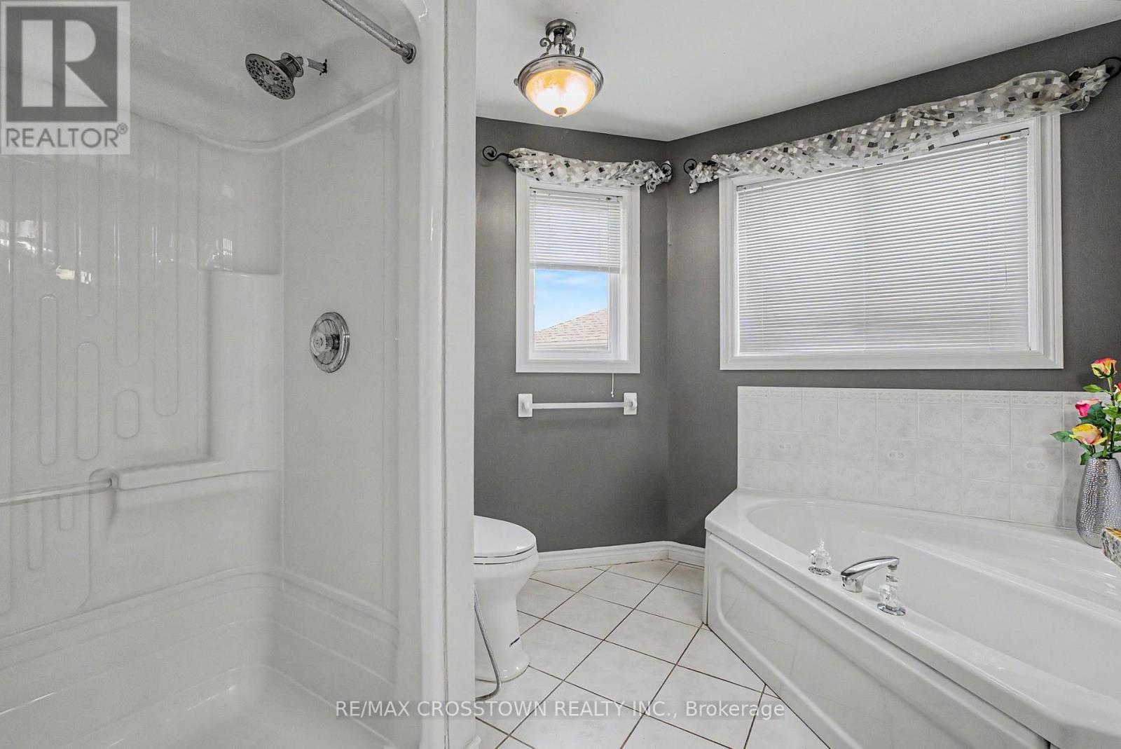 31 Logan Court, Barrie (Holly), Ontario  L4N 8G9 - Photo 22 - S13692244