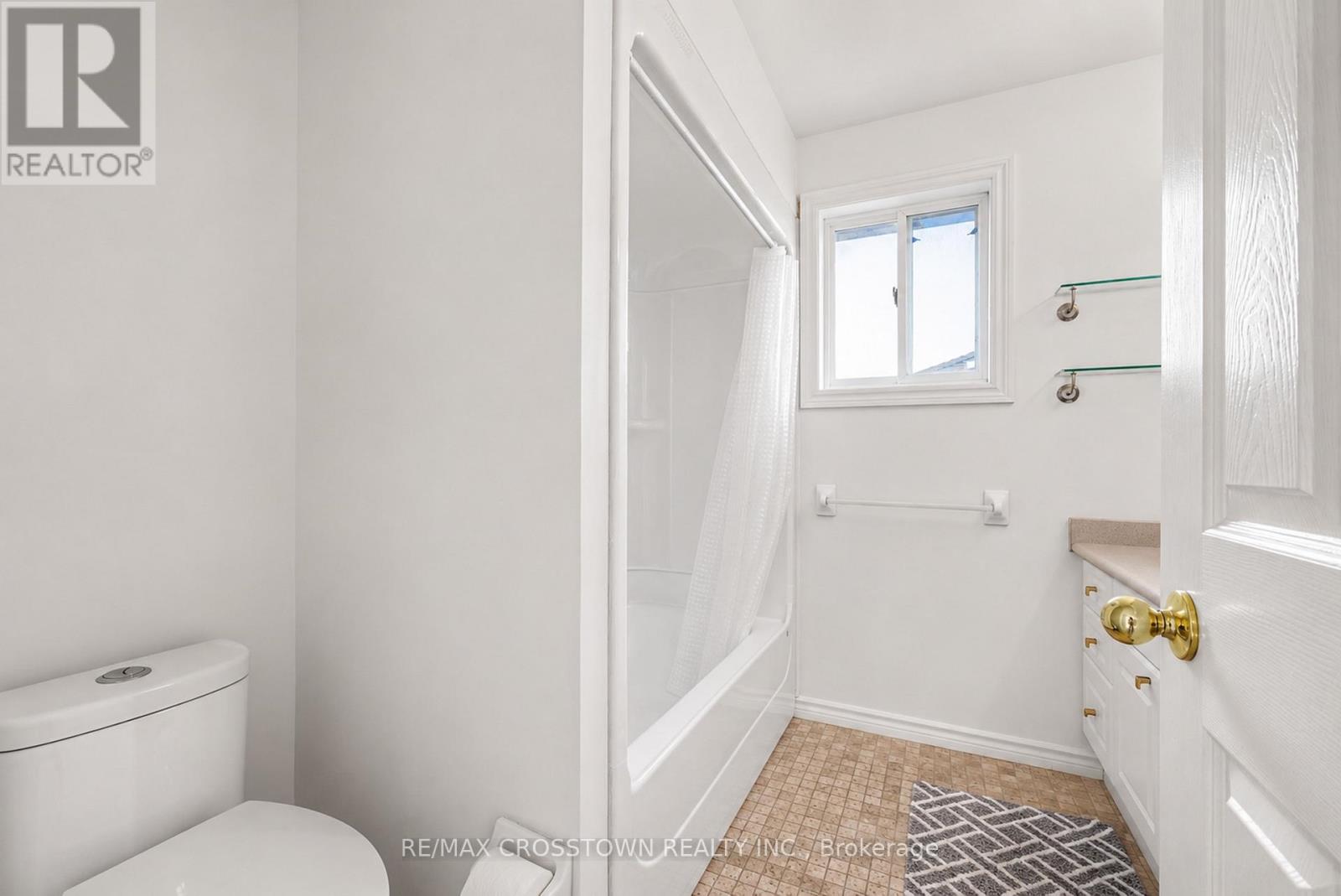 31 Logan Court, Barrie (Holly), Ontario  L4N 8G9 - Photo 26 - S13692244