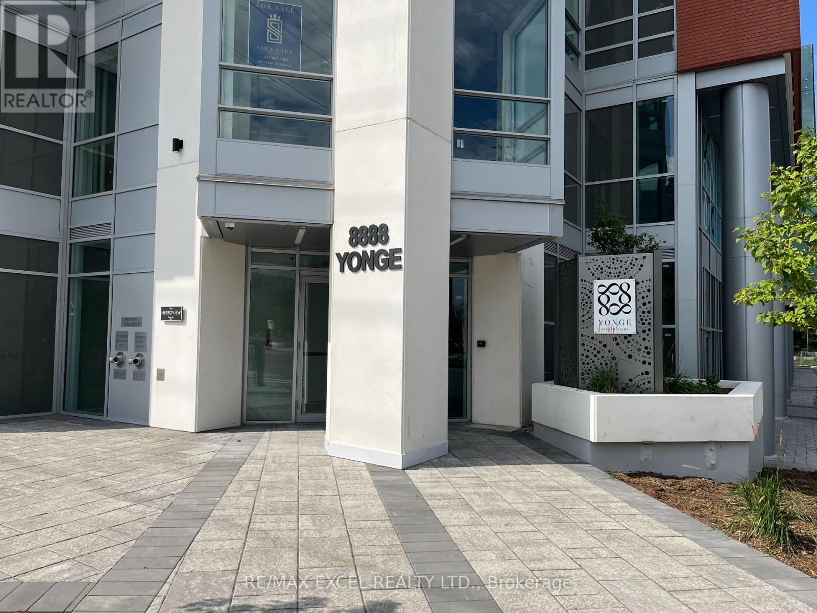 904 - 8888 Yonge Street, Richmond Hill, Ontario  L4C 6Z1 - Photo 3 - N13673686
