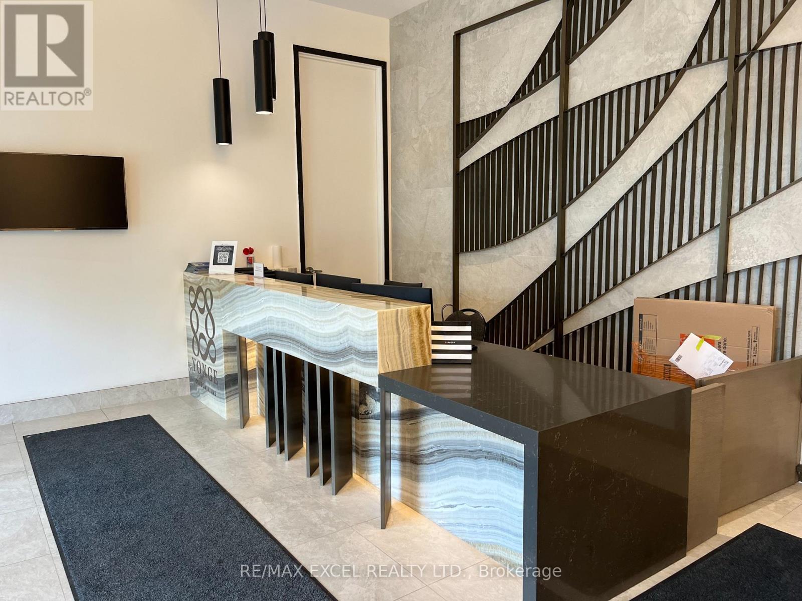 904 - 8888 Yonge Street, Richmond Hill, Ontario  L4C 6Z1 - Photo 6 - N13673686