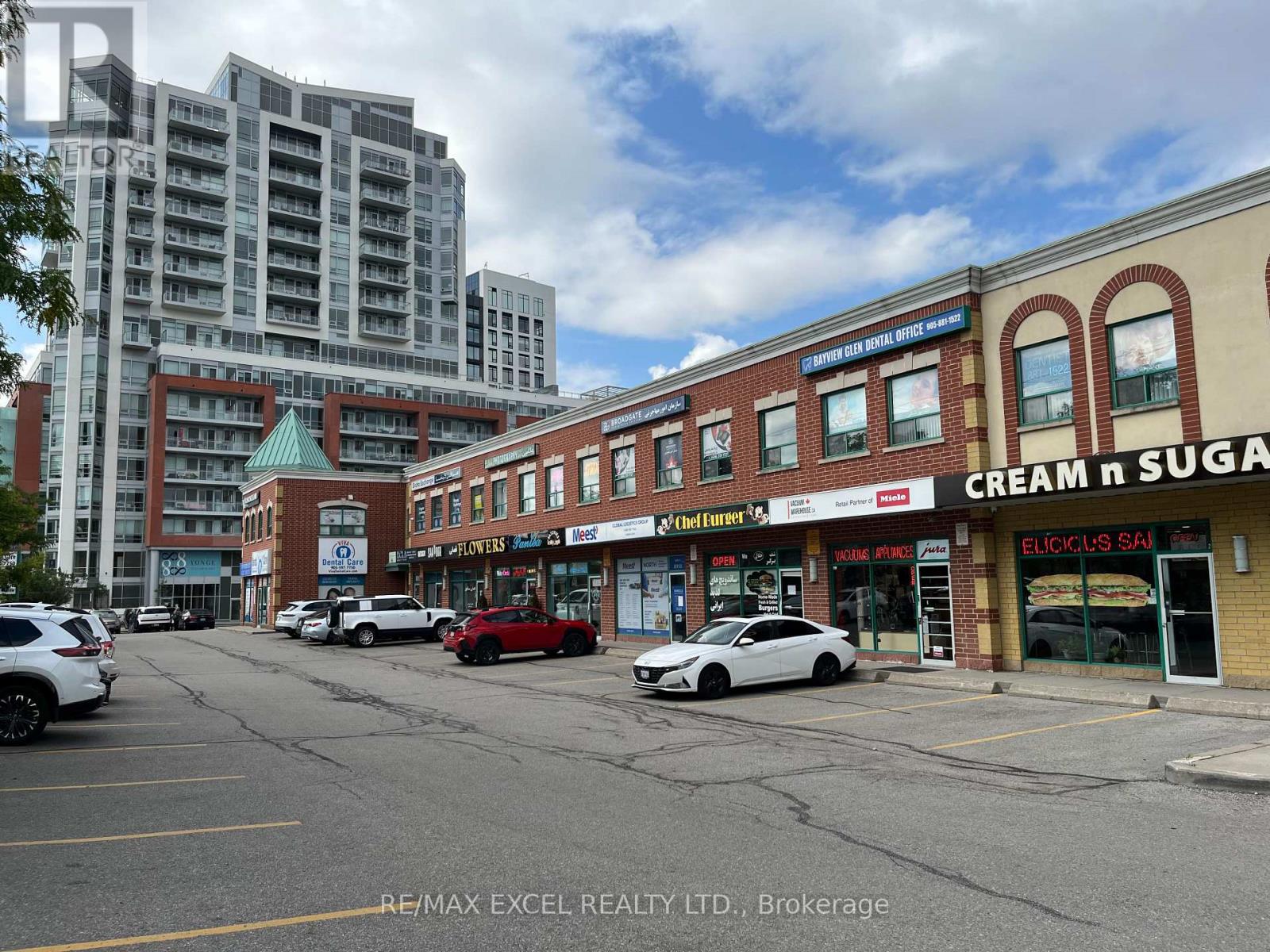 904 - 8888 Yonge Street, Richmond Hill, Ontario  L4C 6Z1 - Photo 5 - N13673686