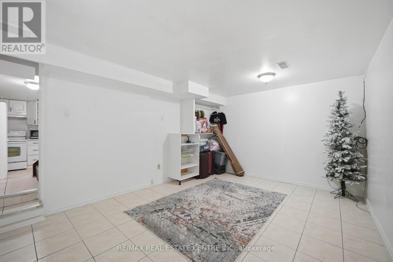 71 Sultan Pool Drive, Toronto, Ontario  M9V 4H5 - Photo 32 - W13688178