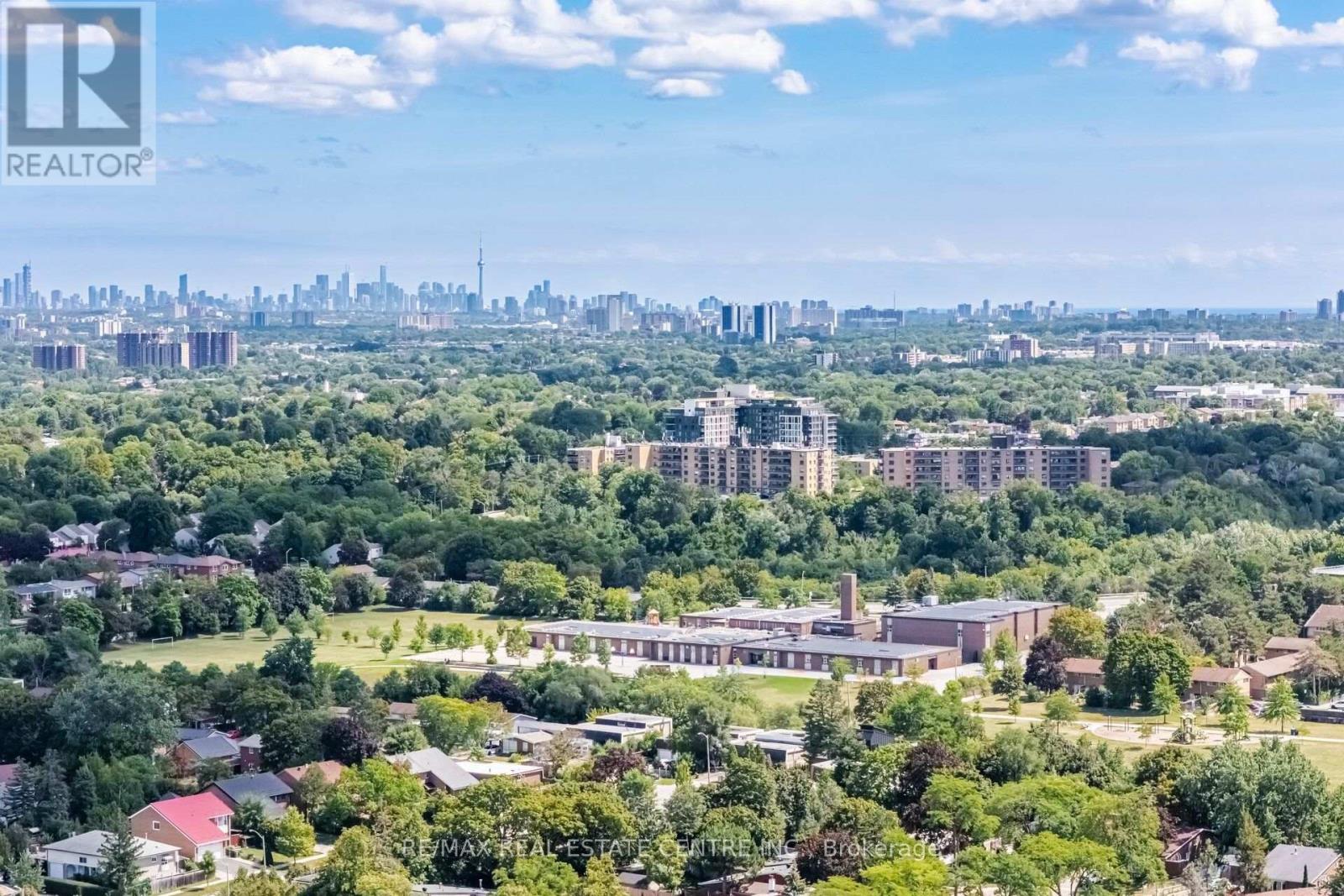 71 Sultan Pool Drive, Toronto, Ontario  M9V 4H5 - Photo 44 - W13688178