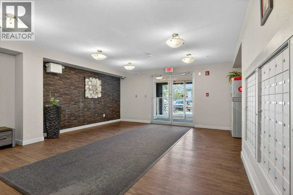 225, 7210 80 Avenue Ne, Calgary, Alberta  T3J 0N7 - Photo 2 - A2318783