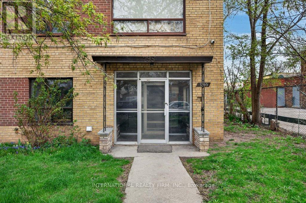 301 - 295 Melvin Avenue, Hamilton, Ontario  L8H 2K6 - Photo 11 - X13111398