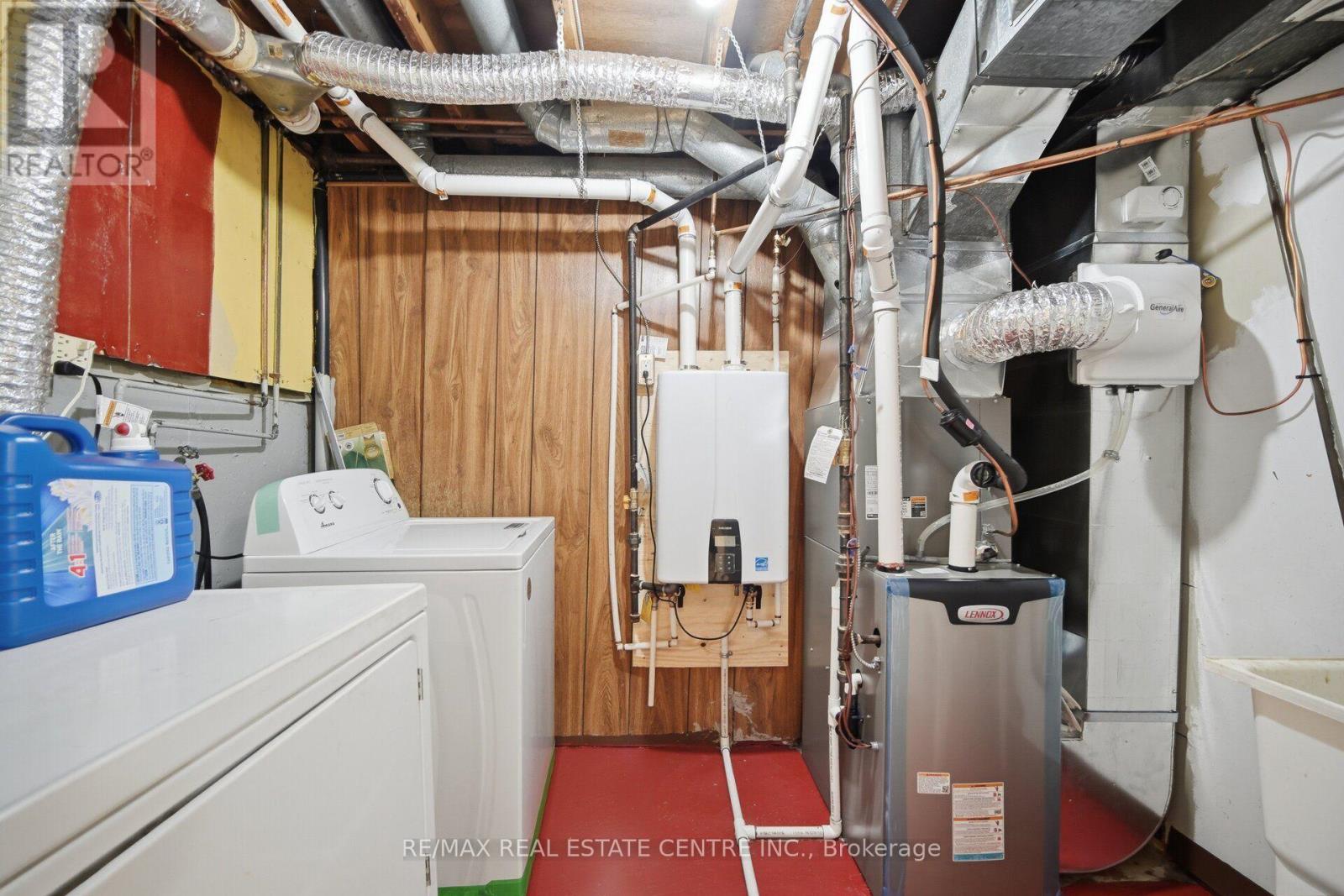 71 Sultan Pool Drive, Toronto, Ontario  M9V 4H5 - Photo 35 - W13688178