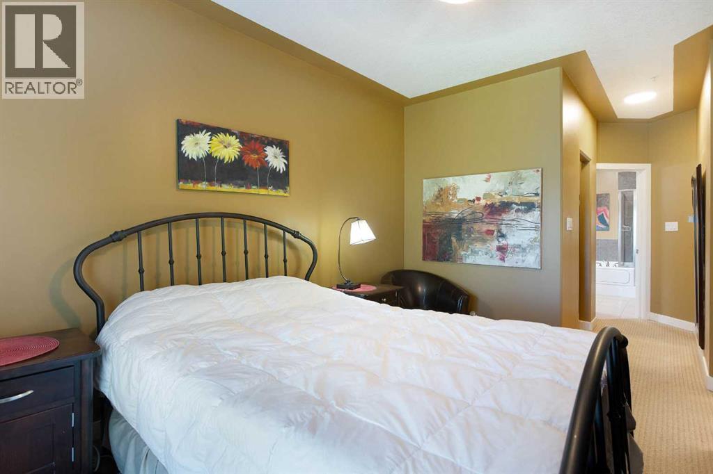 405, 10 Discovery Ridge Close SW, Calgary, Alberta  T3H 5X3 - Photo 14 - A2333895