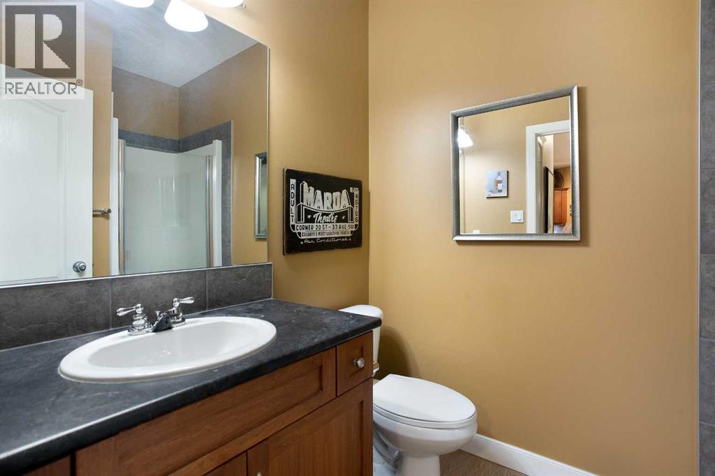 405, 10 Discovery Ridge Close SW, Calgary, Alberta  T3H 5X3 - Photo 18 - A2333895