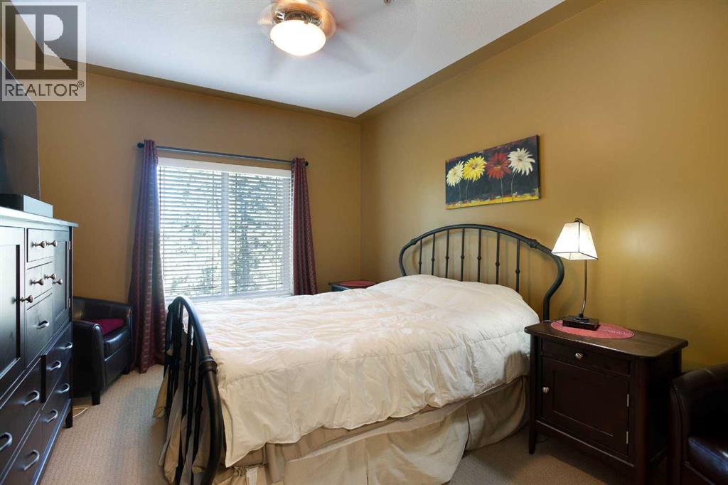 405, 10 Discovery Ridge Close SW, Calgary, Alberta  T3H 5X3 - Photo 13 - A2333895