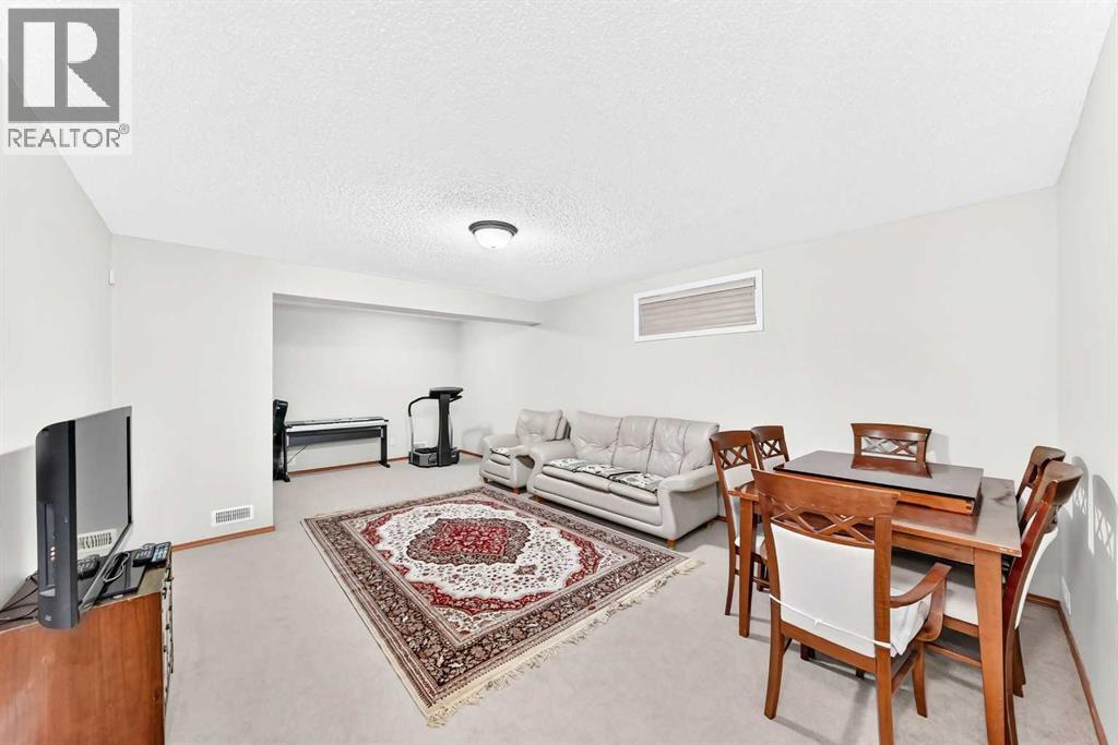 144 Cougarstone Common SW, Calgary, Alberta  T3H 5P5 - Photo 34 - A2338157